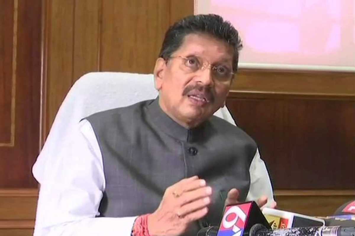 राकांपा शिवसेना को खत्म करने में सफल : केसरकर